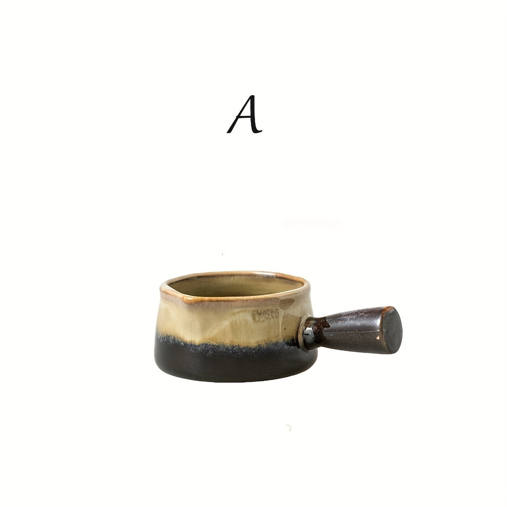 Esta Versátil Taça de Cerâmica para Molhos é Coada a Altas Temperaturas e Tem um Acabamento Brilhante. Pode Acomodar até 20ml, Tornando-a Perfeita para Óleos, Vinagres, Molhos de Soja e Diferentes Tipos de Molhos.