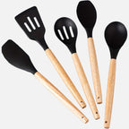 Conjunto de 5 peças, Conjunto de Utensílios de Cozinha em Silicone, Conjunto de Ferramentas de Cozinha para Cozinhar de Forma Segura, Conjunto de Utensílios Antiaderentes com Cabos de Madeira, Utensílios de Cozinha Modernos Laváveis, Acessórios de Cozinha, Gadgets de Cozinha, Adições Essenciais para a Cozinha