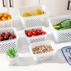 Caixa Grande de Armazenamento de Alimentos Reutilizável 2pçs/4pçs com Tampa Articulada e Cesto de Drenagem - Dupla Camada à Prova de Vazamento Adequada para Carne, Frutas, Legumes, Recipiente de Plástico Empilhável para Despensa, Geladeira, Organização de Cozinha, Recipiente Selado de Grande