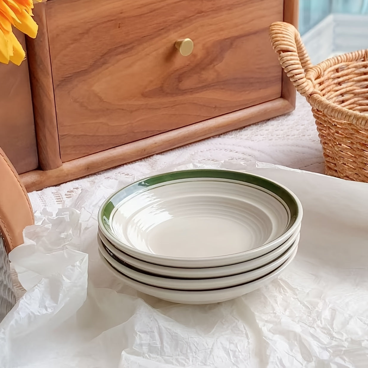 Conjunto de 4 Pratos de Cerâmica às Riscas com Bordas Verdes - Taças de Molho para Imersão de Cor Sólida Fáceis, Pratos de Snacks de 4,5 polegadas, Taças de Sobremesa, Adequadas para Cozinhas Domésticas e Restaurantes, para Servir Condimentos, Marmeladas, Sushi, Ketchup, Churrascos, Festas, Bolos